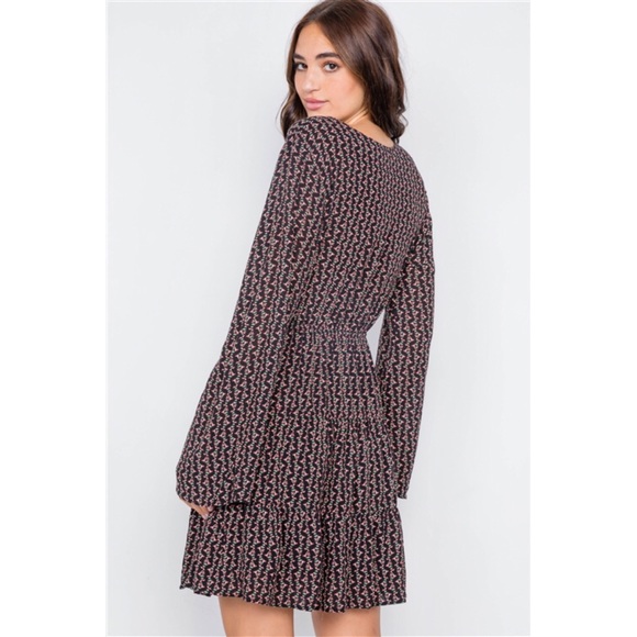 BLACK FLORAL PRINTED MINI DRESS - Picture 2 of 7